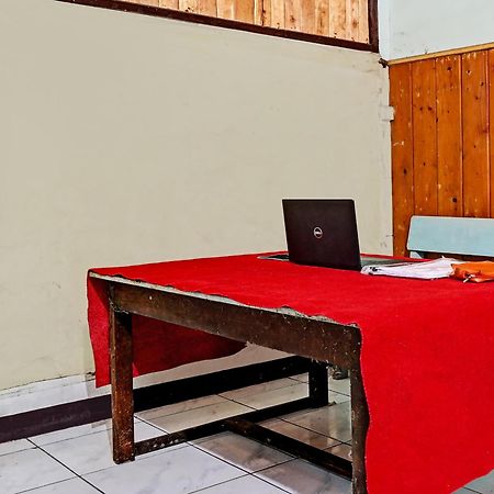 Oyo Life 92709 Kost Teras Cikapundung Syariah Bandung Exterior foto