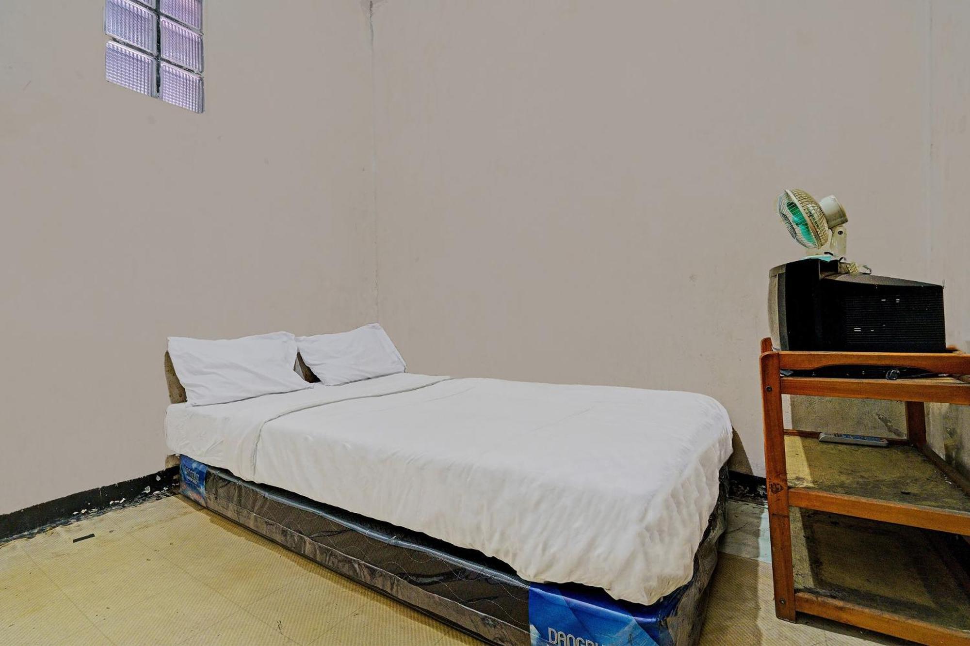 Oyo Life 92709 Kost Teras Cikapundung Syariah Bandung Exterior foto