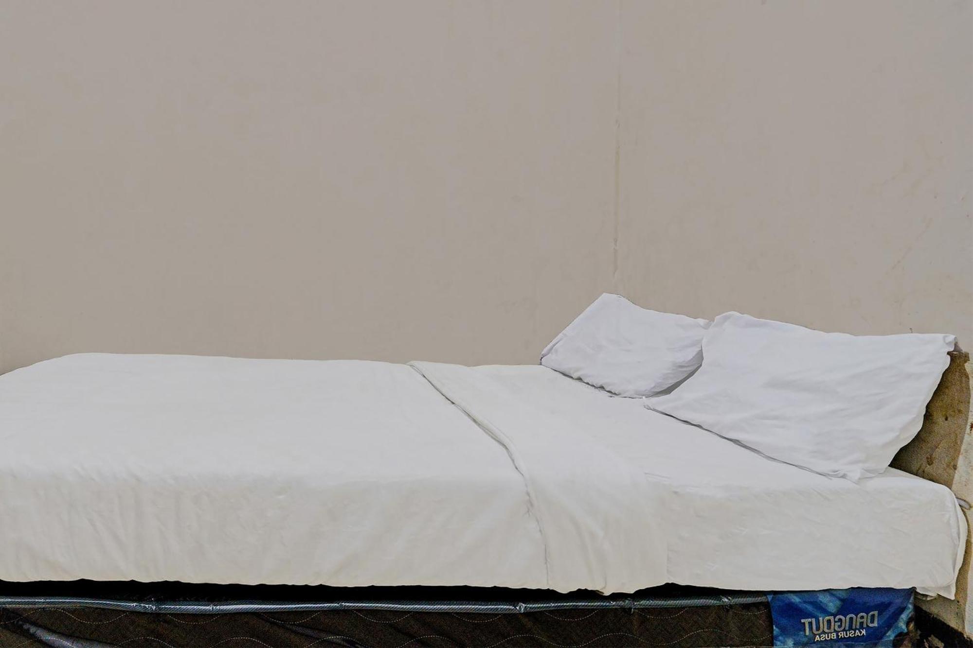 Oyo Life 92709 Kost Teras Cikapundung Syariah Bandung Exterior foto