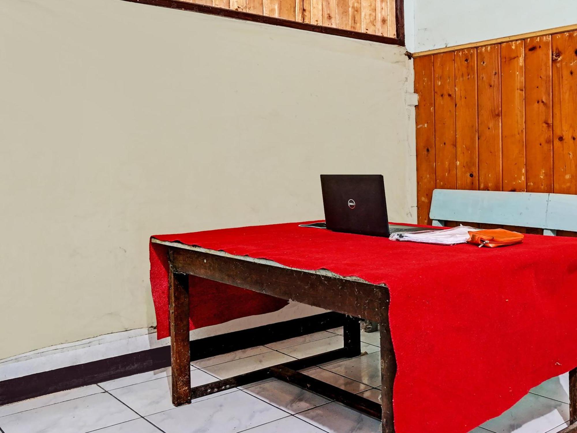 Oyo Life 92709 Kost Teras Cikapundung Syariah Bandung Exterior foto